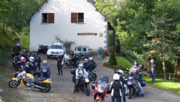 gite du puy mary-cantal-moto (2)